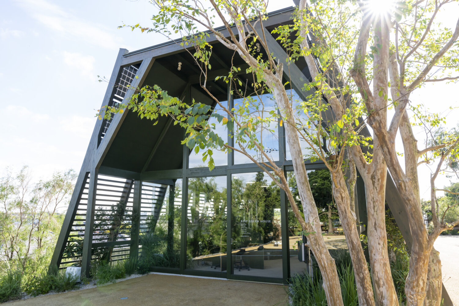 SOLSOの川崎HUBである『KEEP GREEN HOUSE』の開放をスタートしました。 イメージ画像